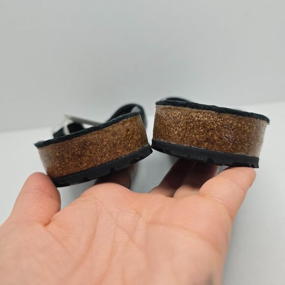 Tatami by Birkenstock | black leather neutral minimalist slide sandals | WMS 7 - Picture 7 of 9